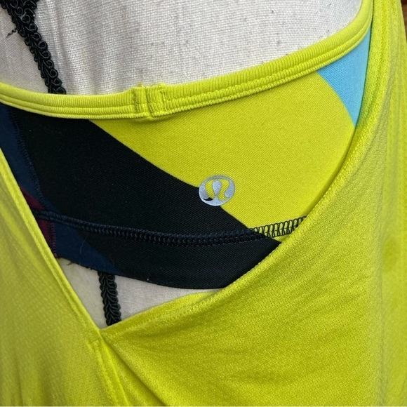 Lululemon No Limits Activewear Tank Top in Neon Pow Stripe Split Pea Inkwell - Picture 6 of 13